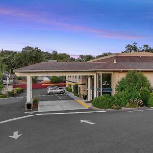 Best Western Plus Sonora Oaks Hotel&Conference Center